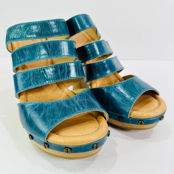 🎀 DR SCHOLL’S ORIGINAL COLLECTION FIRST BLUE BOLERO LEATHER SIZE 6B  4” SANDAL - Picture 4 of 10